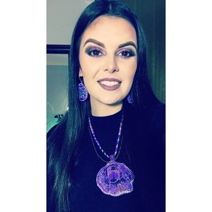 Meet your Posher, Checheyenne